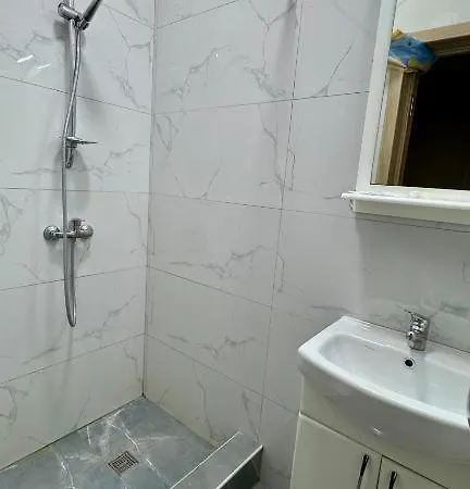 Boomerang Apartment